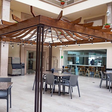 Best Western Plus Monterrey Colon Zewnętrze zdjęcie