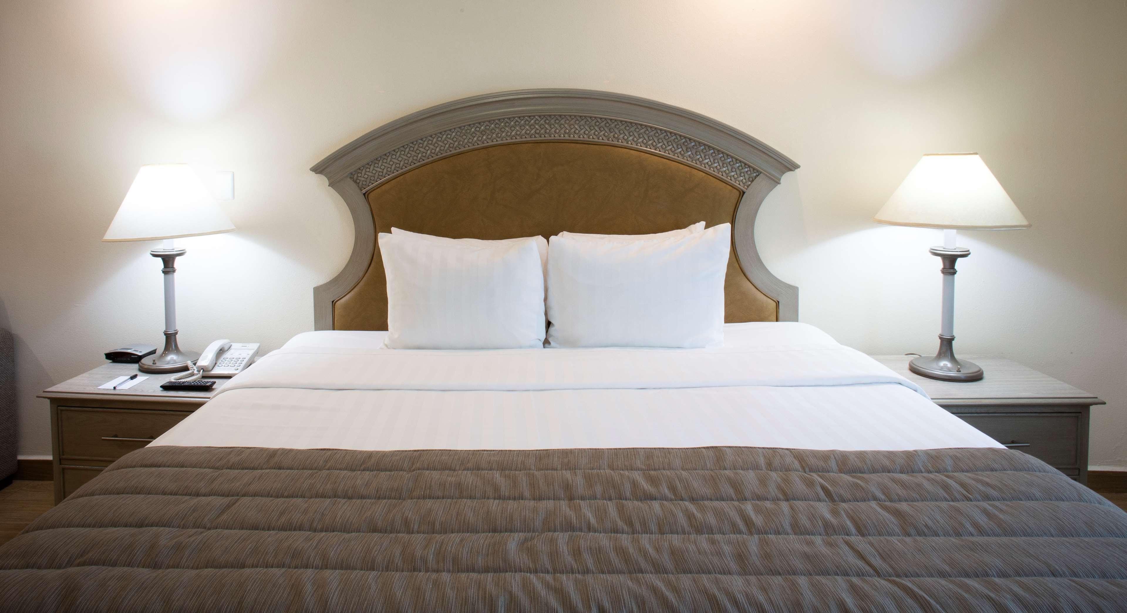 Best Western Plus Monterrey Colon Zewnętrze zdjęcie