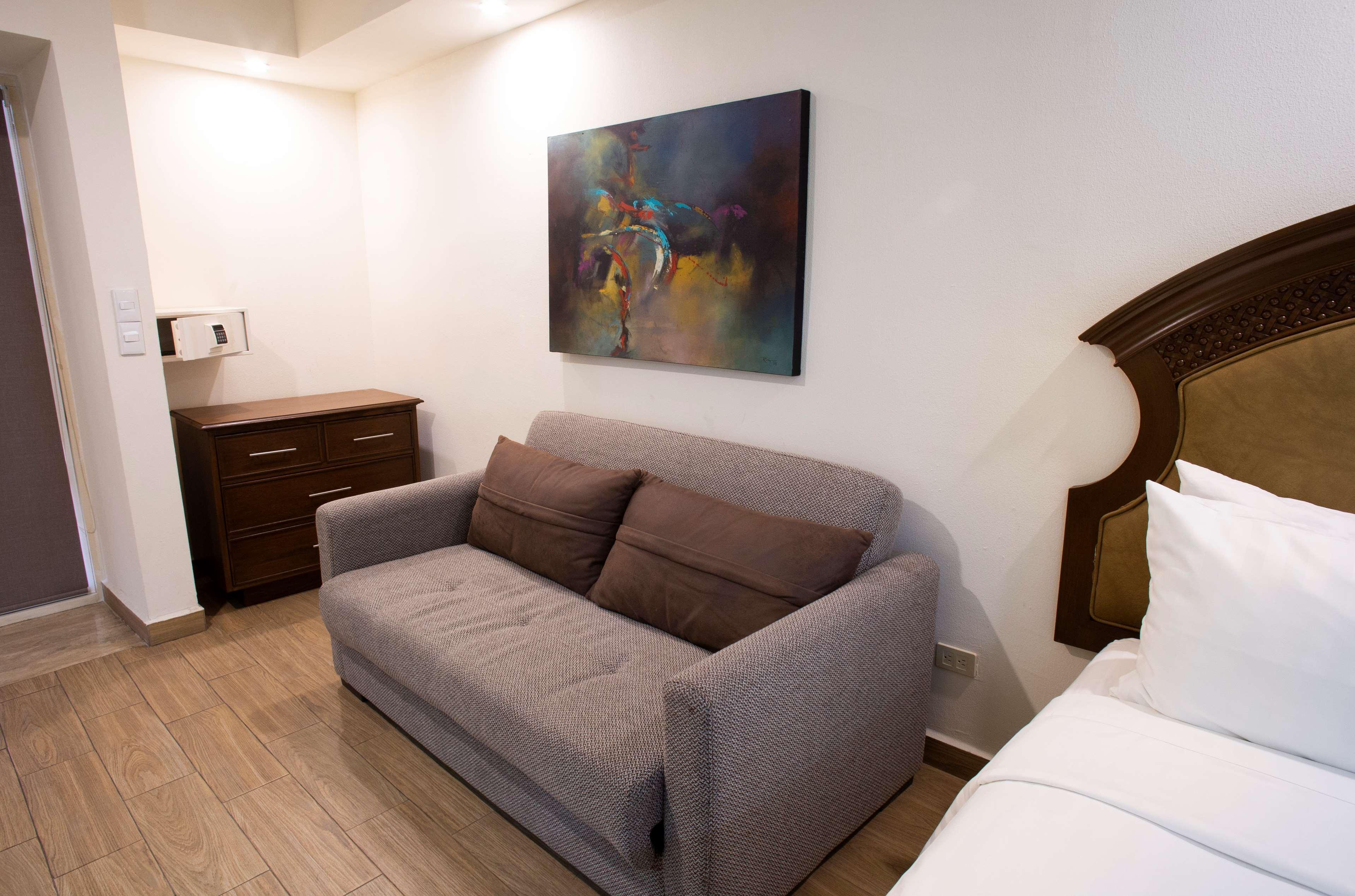 Best Western Plus Monterrey Colon Zewnętrze zdjęcie