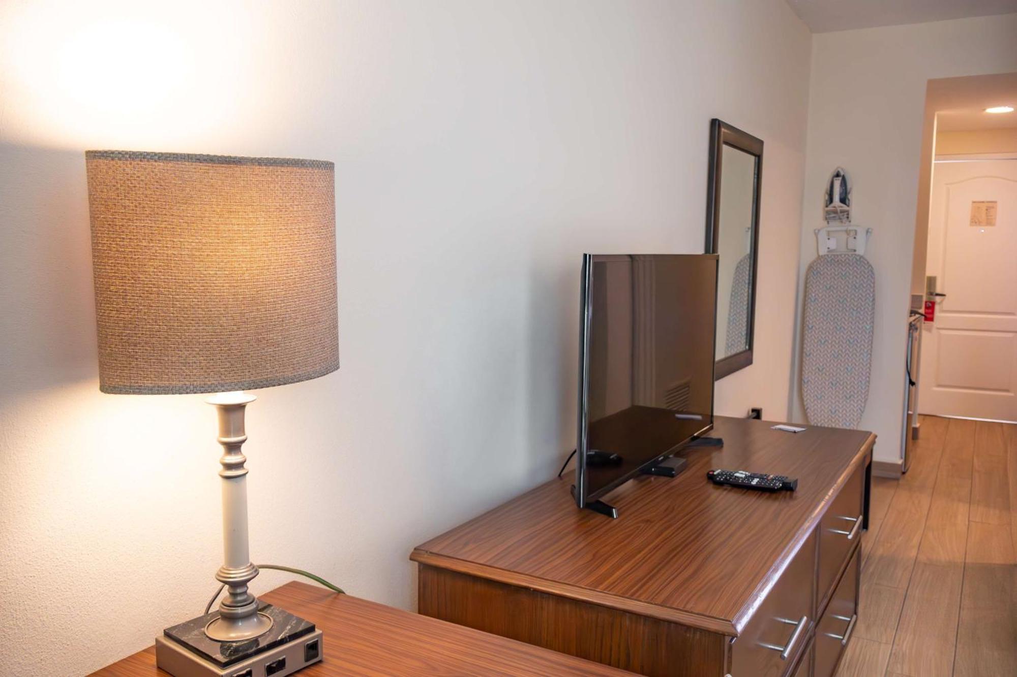 Best Western Plus Monterrey Colon Zewnętrze zdjęcie