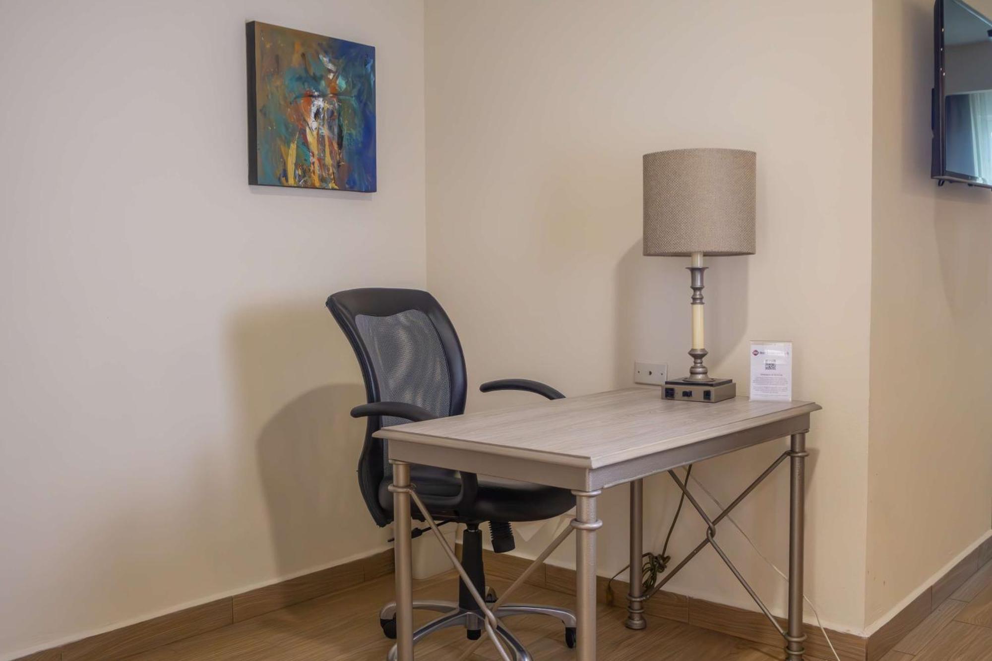 Best Western Plus Monterrey Colon Zewnętrze zdjęcie