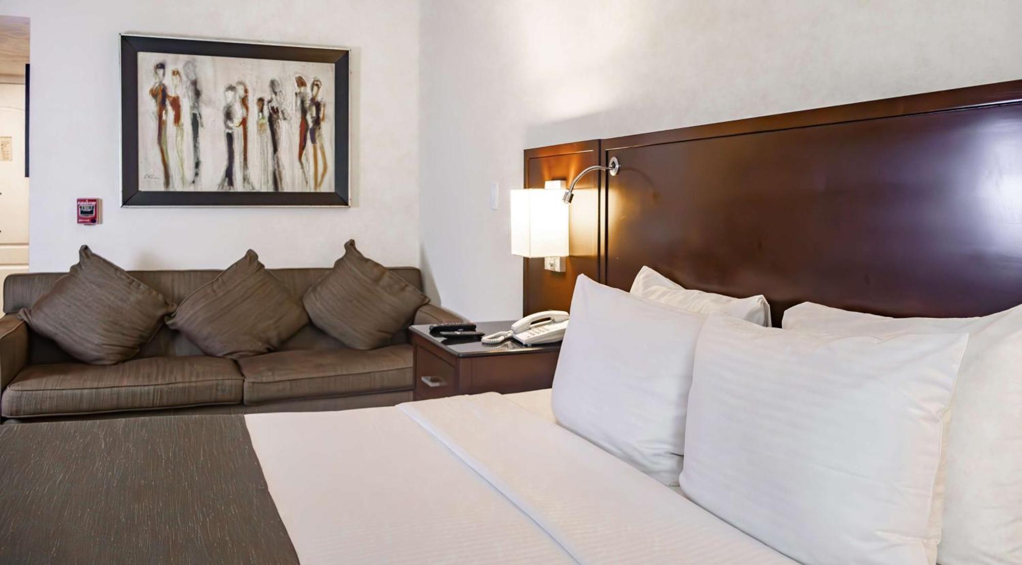 Best Western Plus Monterrey Colon Zewnętrze zdjęcie