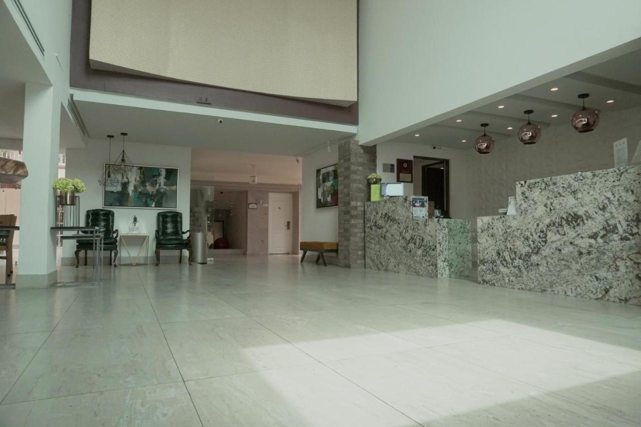 Best Western Plus Monterrey Colon Zewnętrze zdjęcie